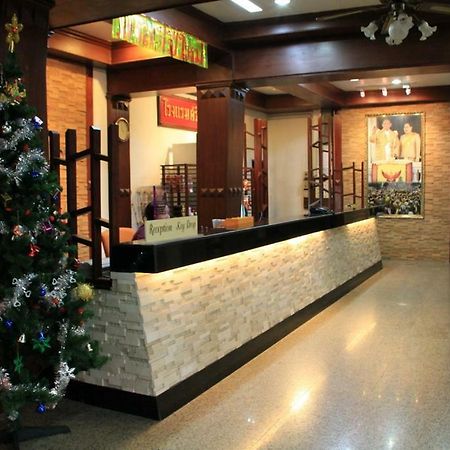 Sri Chumphon Hotel מראה חיצוני תמונה
